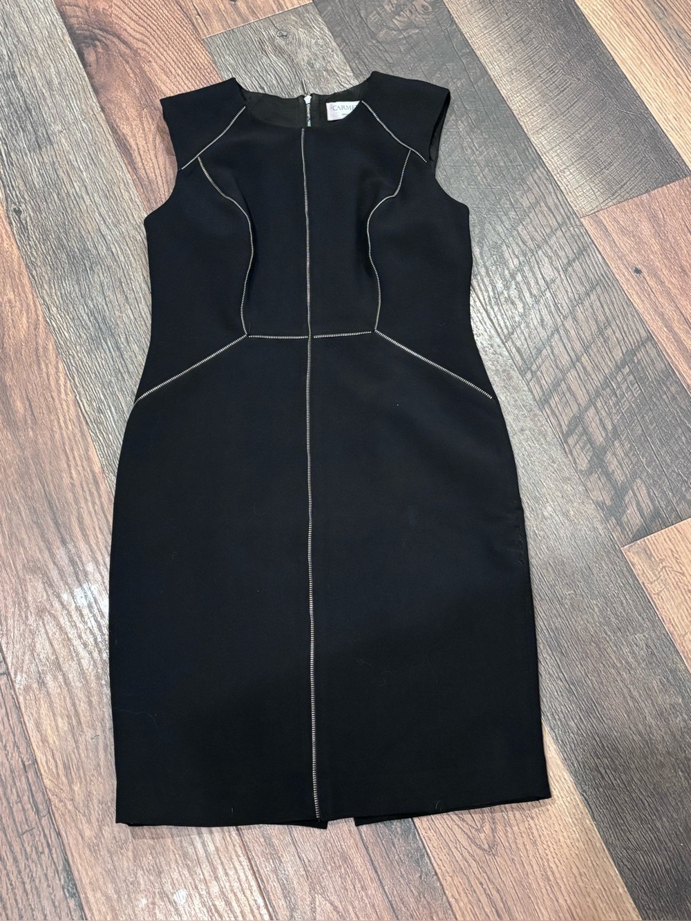 Carmen Marc Valvo Black Sheath Dress with Contrast Piping in size 2